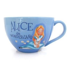 NWT Vintage Disney Store Alice In Wonderland Mug